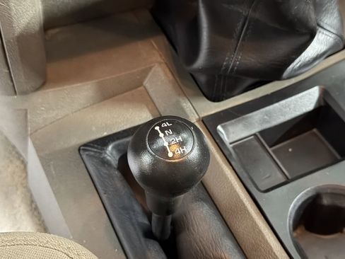 Used 2006 Dodge Ram 3500 Truck SLT w/ Sound & Security Group image 17