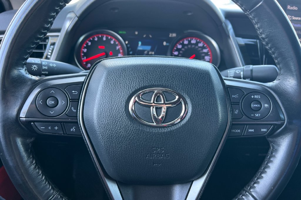 Certified 2021 Toyota Camry XSE FWD image 25