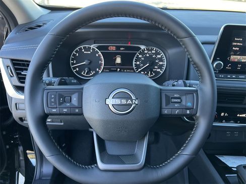 New 2026 Nissan Rogue SV image 9