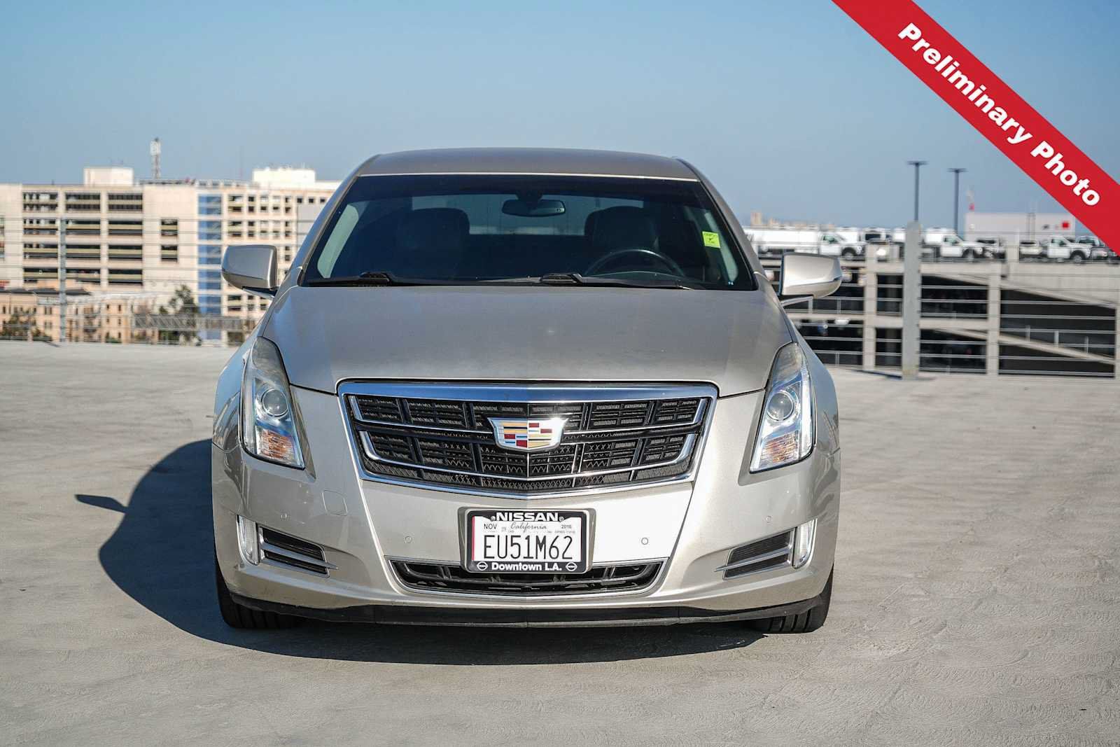 Used 2016 Cadillac XTS Luxury AWD/4WD image 2