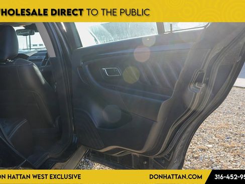 Used 2010 Ford Taurus Limited image 22