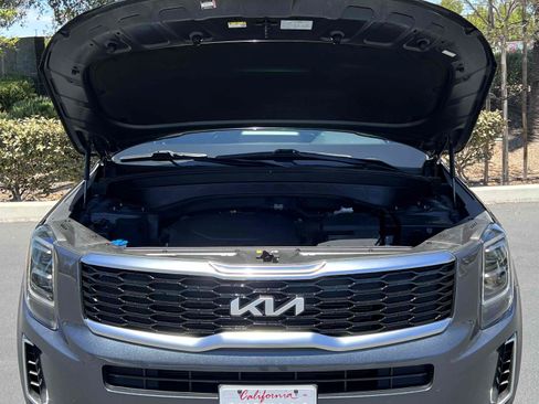 Used 2022 Kia Telluride EX w/ EX Premium Package FWD image 24