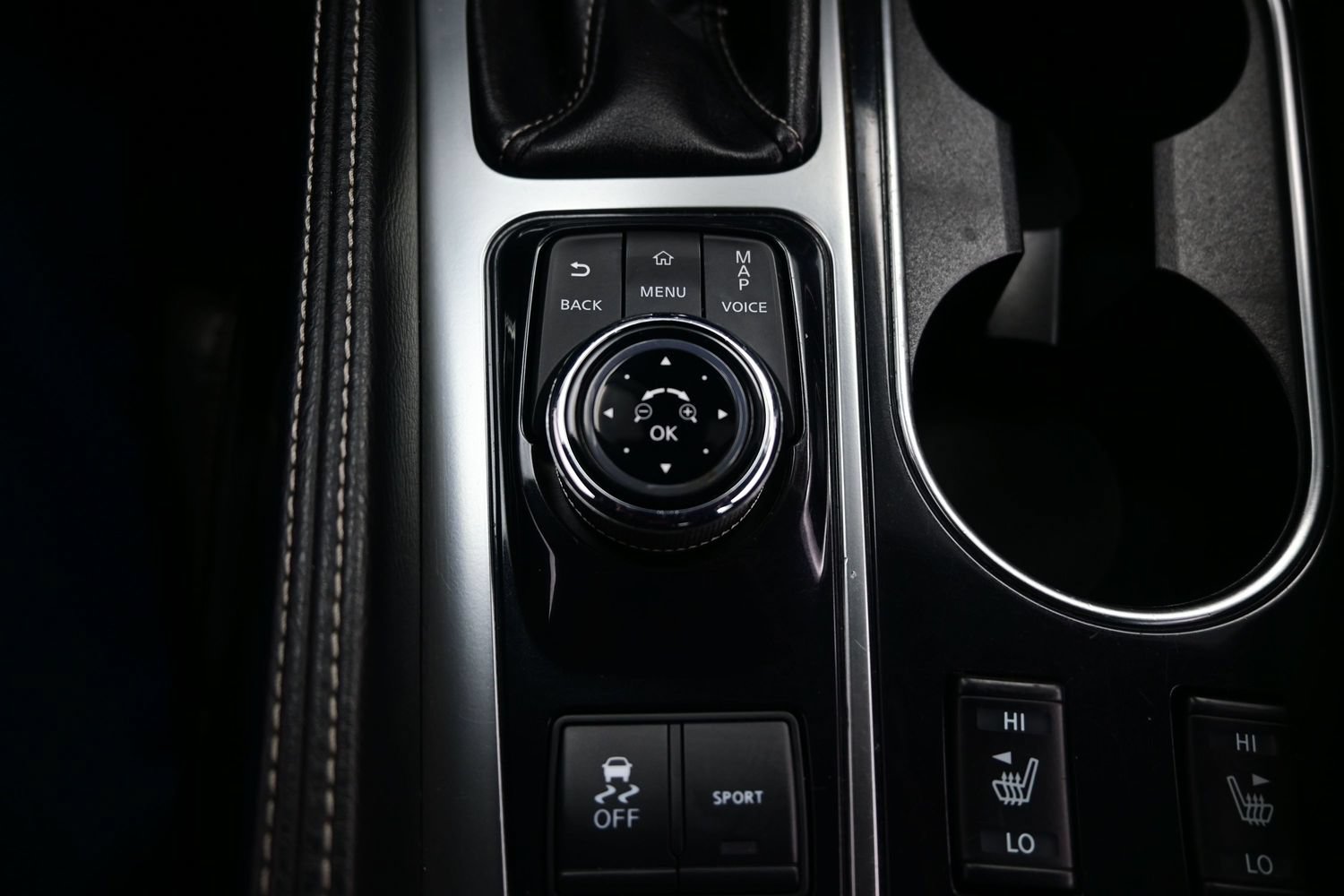 Used 2021 Nissan Maxima 3.5 SV w/ Floor Mat Group FWD image 23