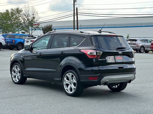 Used 2019 Ford Escape Titanium FWD image 4