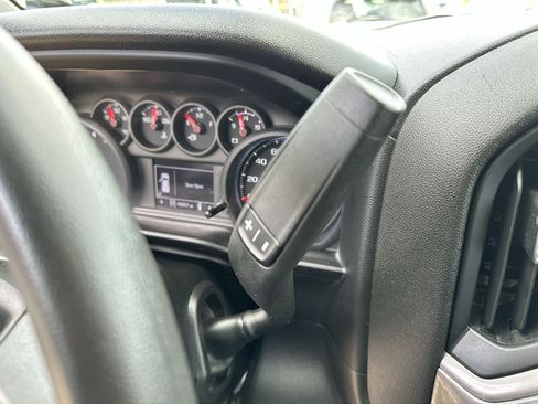 Used 2022 Chevrolet Silverado 1500 Custom Trail Boss image 23