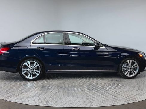 Used 2017 Mercedes-Benz C 300 Sedan image 9