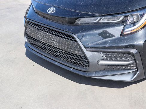 Certified 2022 Toyota Corolla SE w/ SE Premium Package FWD image 11