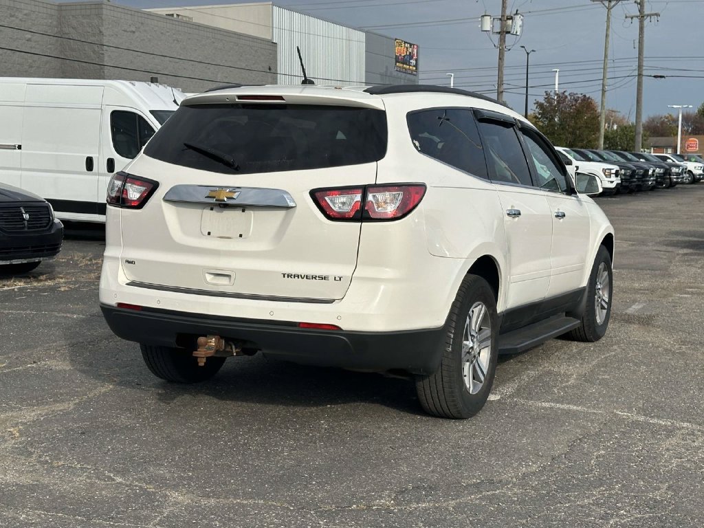Used 2015 Chevrolet Traverse LT AWD/4WD image 4