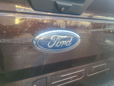 Used 2020 Ford F150 XL w/ Equipment Group 101A Mid image 9