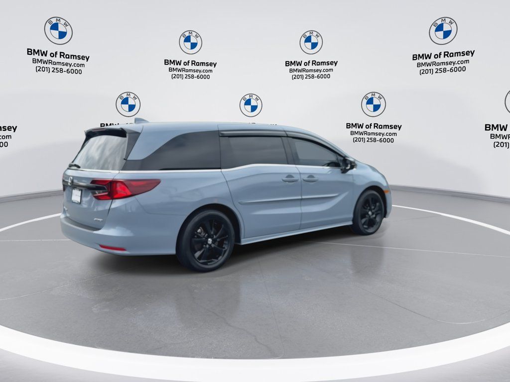 Used 2024 Honda Odyssey Sport image 8