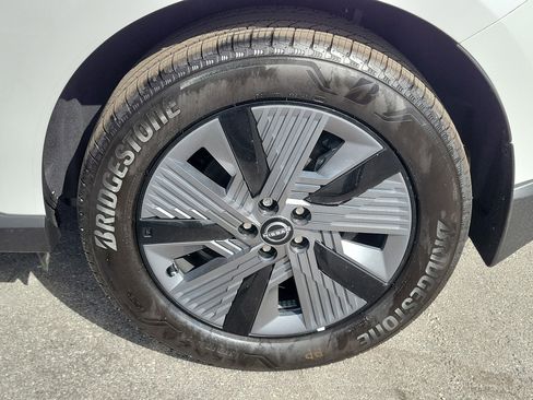 New 2025 Nissan Murano SL w/ Cargo Package image 9