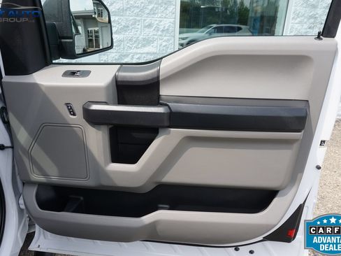 Used 2017 Ford F150 XL w/ Equipment Group 101A Mid AWD/4WD image 22