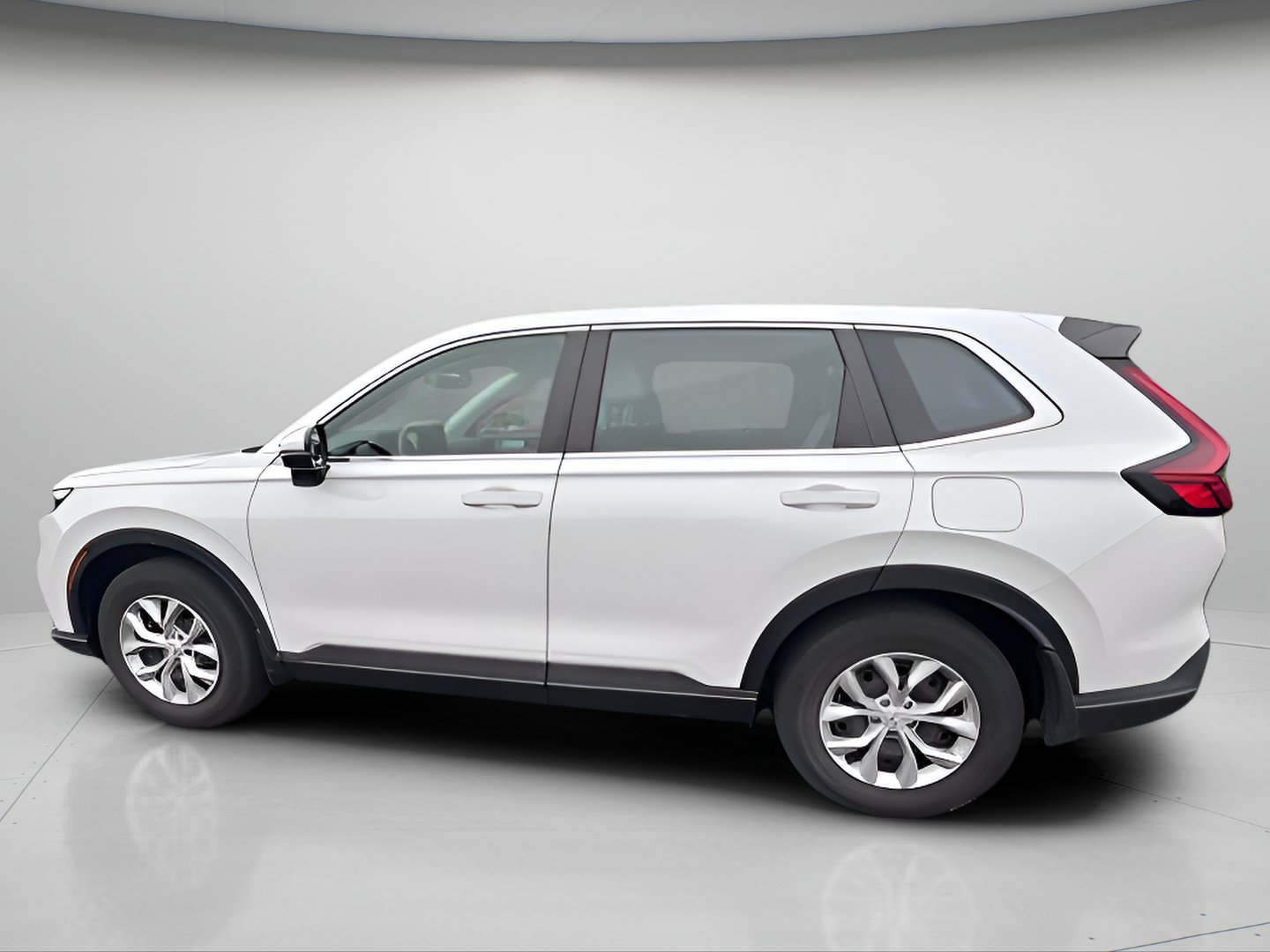 Used 2024 Honda CR-V LX image 5