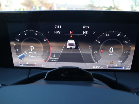 New 2026 Nissan Armada SL w/ Captain's Chari Seat Package image 22