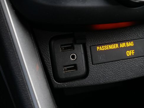 Used 2019 Chevrolet Trax LT w/ LPO, Cargo Package image 31