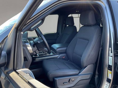 Used 2022 Ford F150 XLT w/ Equipment Group 302A High AWD/4WD image 22