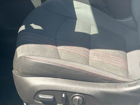 Used 2024 Chevrolet Equinox RS AWD/4WD image 19