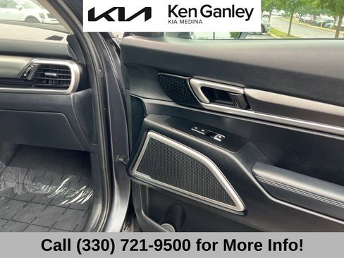 Certified 2024 Kia Telluride S w/ S Sunroof Package AWD/4WD image 59
