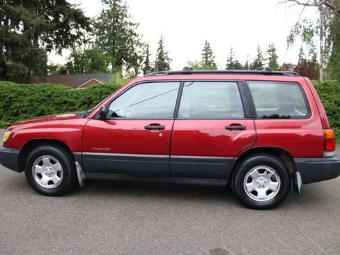 Used 1998 Subaru Forester L AWD/4WD image 12