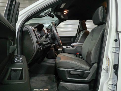 Used 2024 RAM 3500 Tradesman w/ Chrome Appearance Group image 17