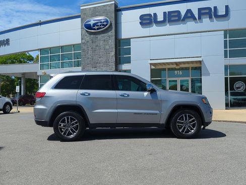 Used 2021 Jeep Grand Cherokee Limited w/ Luxury Group II RWD image 8