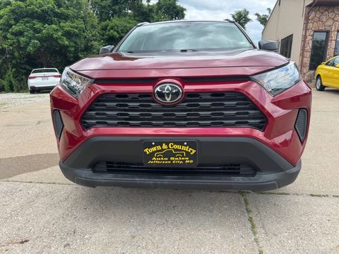 Used 2020 Toyota RAV4 LE w/ All Weather Liner Package FWD image 2