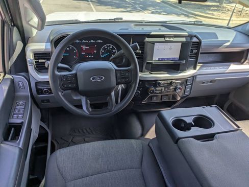 Used 2025 Ford F250 XL w/ STX Appearance Package AWD/4WD image 30