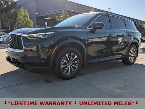 Used 2023 INFINITI QX60 Pure w/ Cargo Package image 10