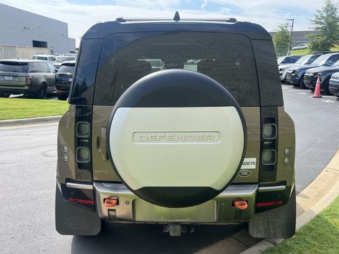 Used 2021 Land Rover Defender 110 X AWD/4WD image 6