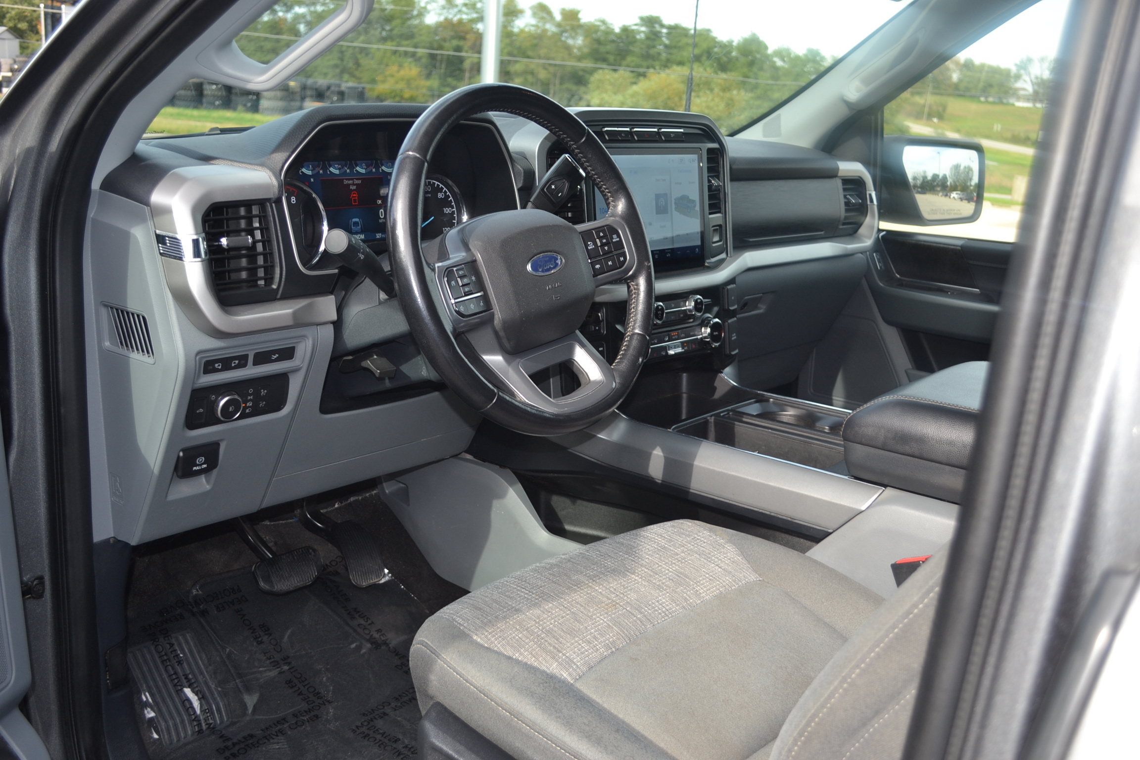 Certified 2022 Ford F150 XLT w/ Equipment Group 302A High AWD/4WD image 7