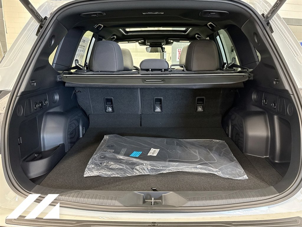New 2026 Subaru Forester Touring AWD/4WD image 27