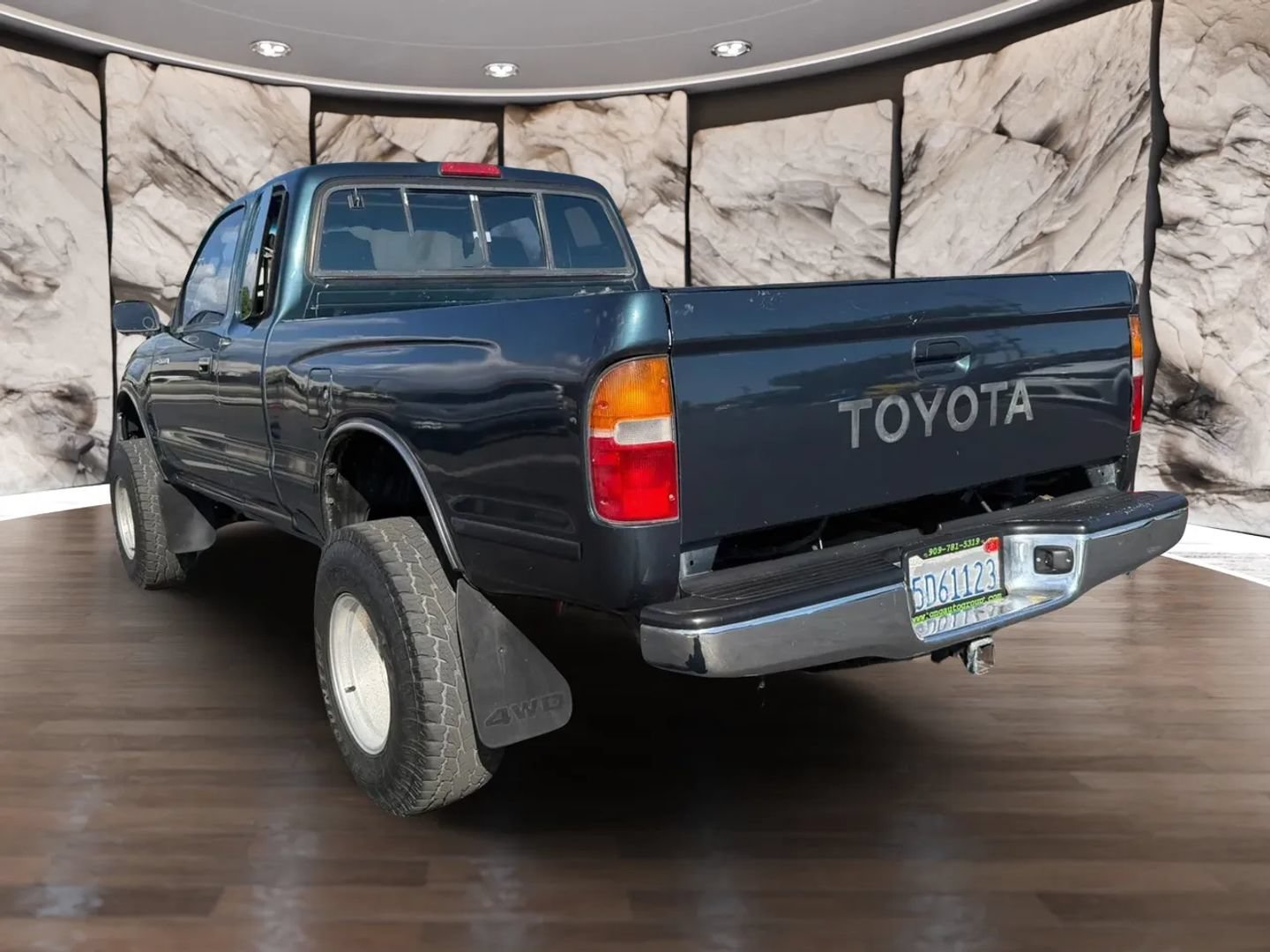 Used 1995 Toyota Tacoma 4x4 Xtracab image 8