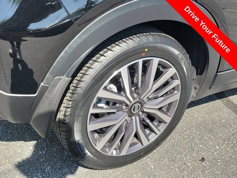 Used 2021 Nissan Kicks SV FWD image 26