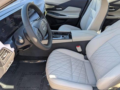 New 2026 Nissan Sentra SL w/ Floor Mat Package FWD image 10
