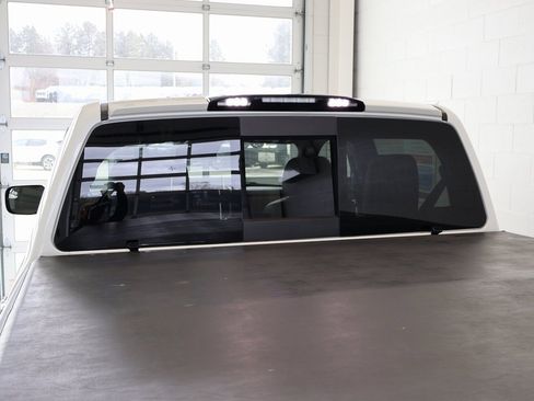 Used 2021 Nissan Titan Platinum Reserve w/ Moonroof Package image 28