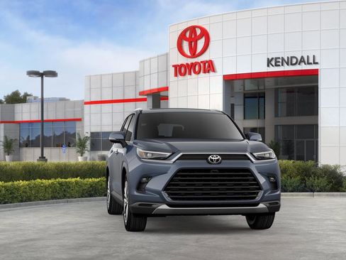 New 2026 Toyota Grand Highlander Platinum image 18