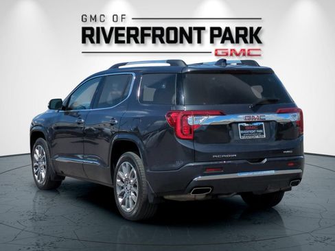 Used 2023 GMC Acadia Denali w/ Denali Ultimate Package AWD/4WD image 3