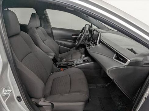 Used 2022 Toyota Corolla SE image 23