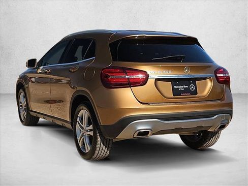 Used 2018 Mercedes-Benz GLA 250 image 8
