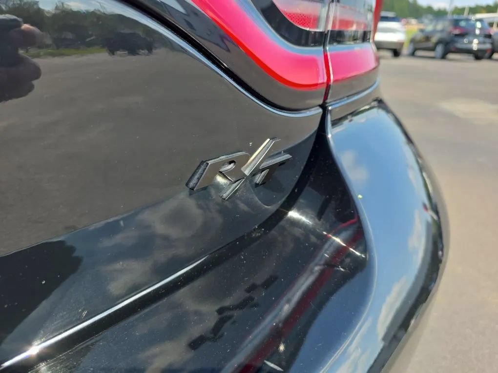 Used 2021 Dodge Charger R/T w/ Plus Group RWD image 12