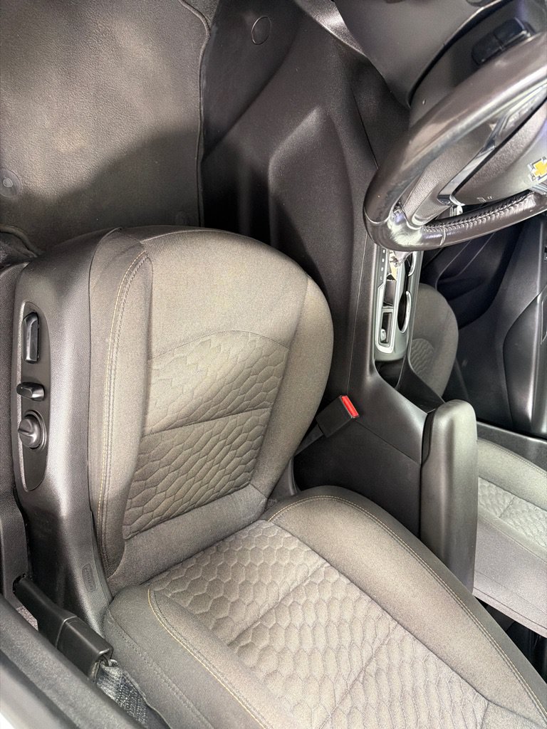 Used 2019 Chevrolet Equinox LT FWD image 9