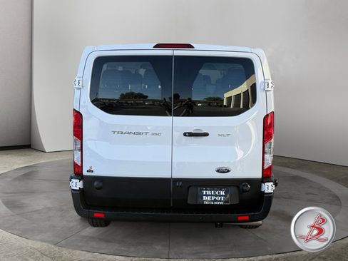 Used 2024 Ford Transit 350 XLT RWD image 6