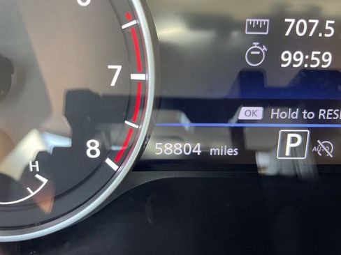 Used 2024 Nissan Sentra SV FWD image 12