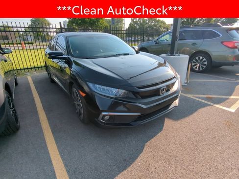 Used 2020 Honda Civic Touring image 3