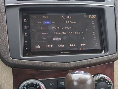 Used 2011 Mercedes-Benz C 300 Sport image 13