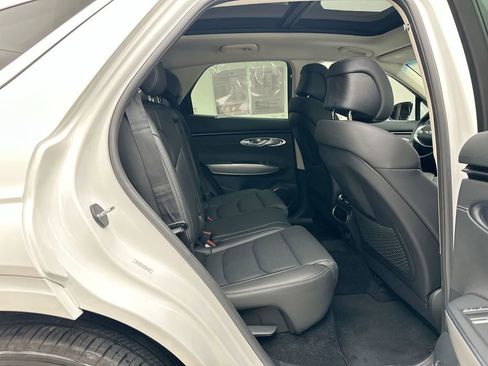 Used 2023 Genesis GV70 2.5T Select w/ Select Package image 7