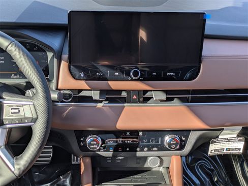 New 2025 Mitsubishi Outlander SEL image 19