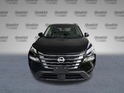 Used 2024 Nissan Rogue SV w/ SV Premium Package AWD/4WD image 3