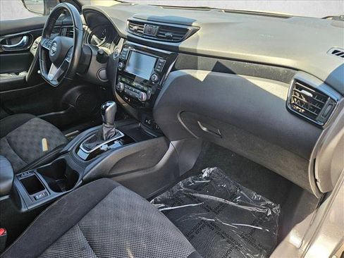 Used 2019 Nissan Rogue Sport SV w/ All-Weather Package AWD/4WD image 21