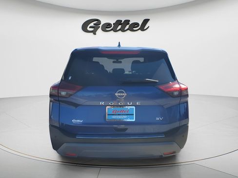 Used 2022 Nissan Rogue SV image 12